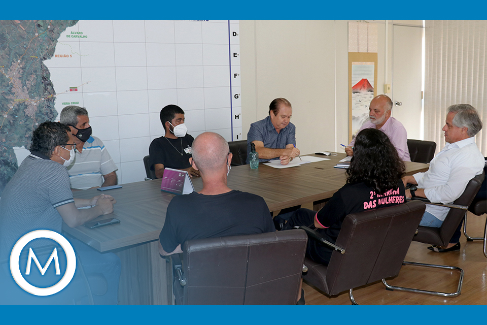 reunião com servidores