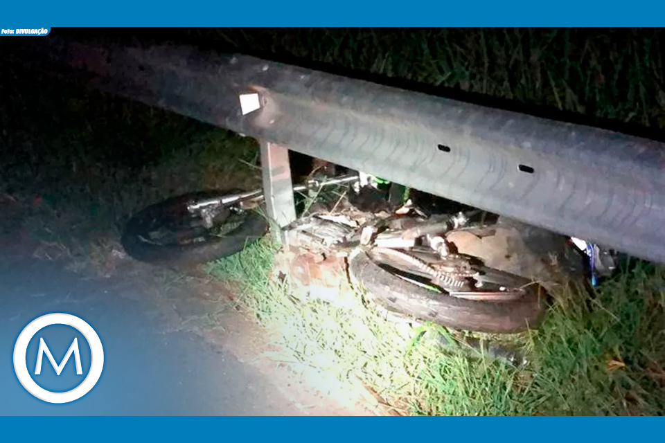 motociclista é atingido por caminhonete
