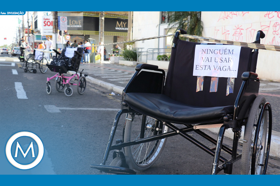 AÇÃO DE MULTA MORAL