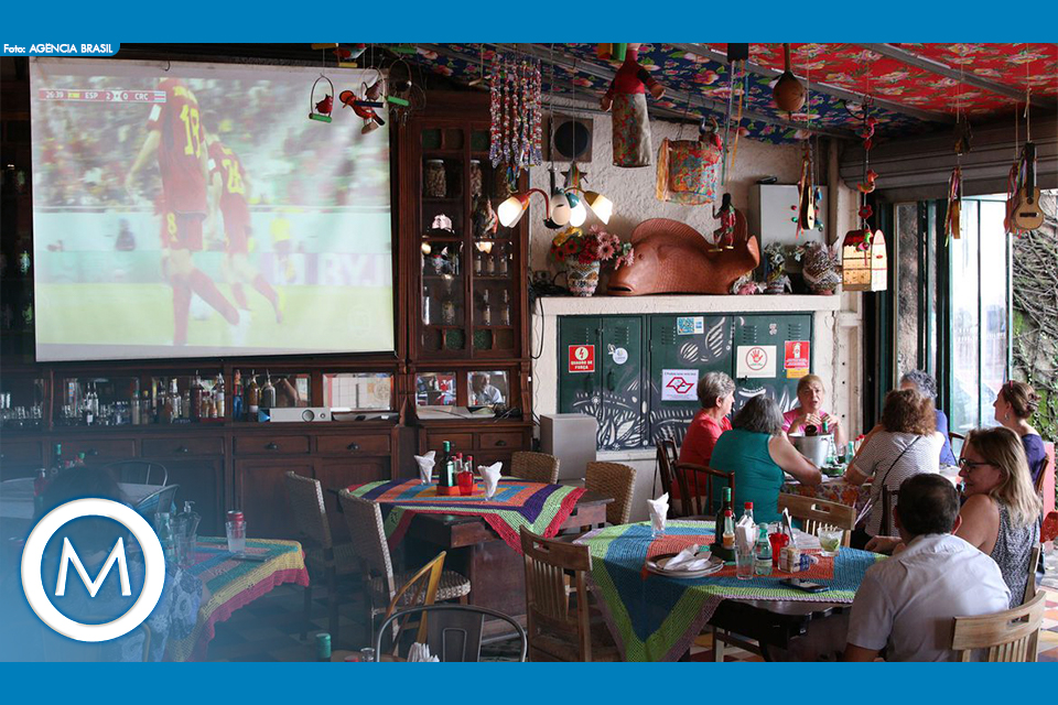 BARES E RESTAURANTES