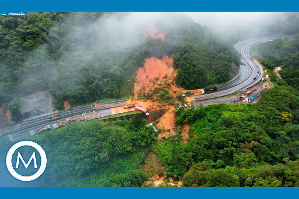 DESABAMENTO NO PARANÁ
