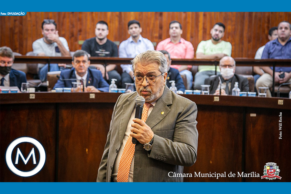 NECHAR TOMA POSSE NA CÂMARA