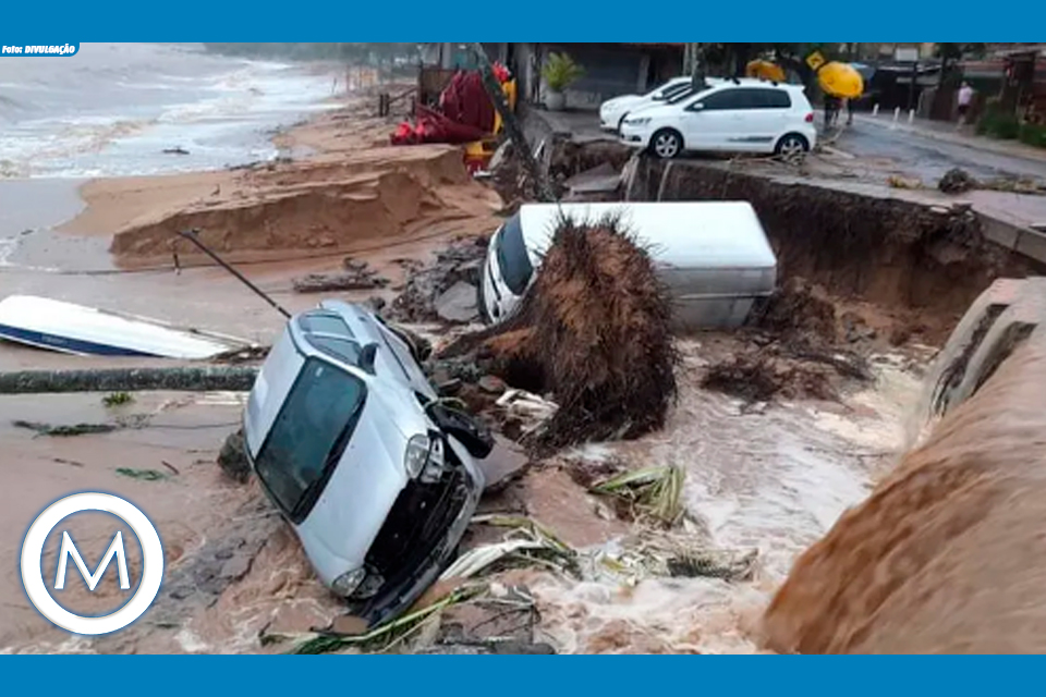 CHUVAS ATINGEM O LITORAL DE SP