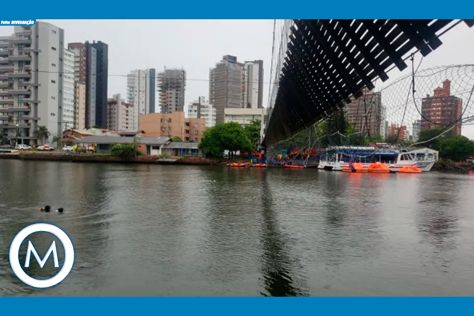 Ponte Pênsil cai na divisa de cidades em SC e RS