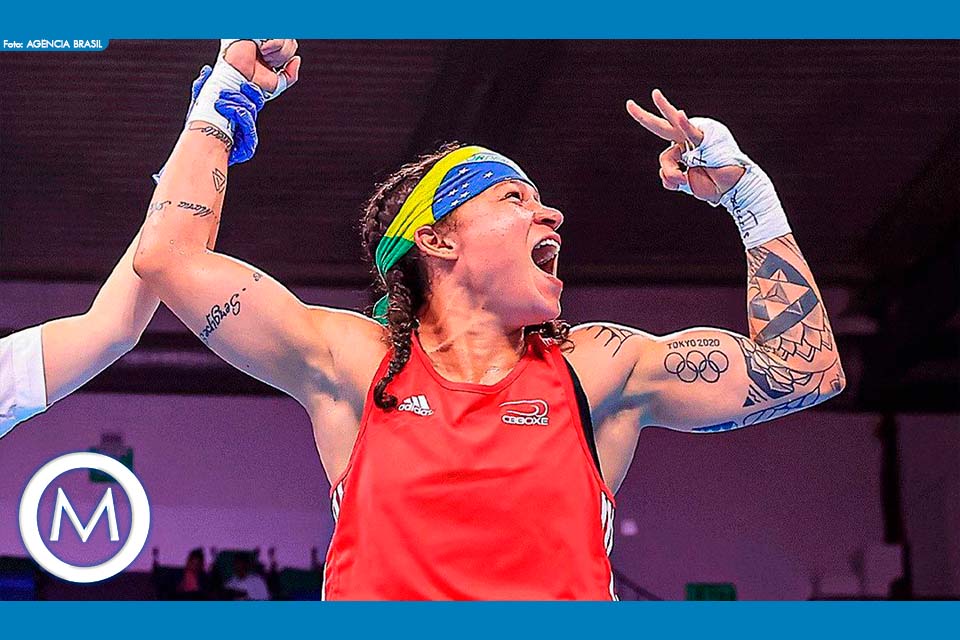 BEATRIZ FERREIRA NO MUNDIAL DE BOXE FEMININO