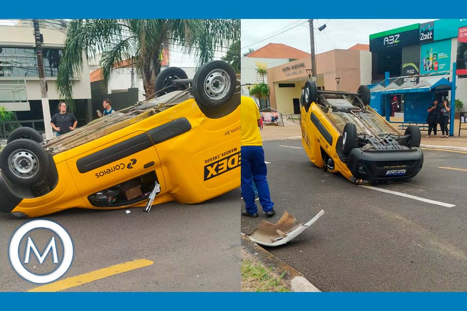 CARRO DO CORREIO CAPOTA NO CENTRO