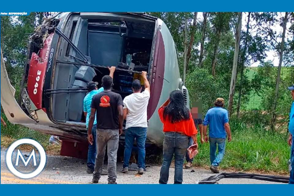 ACIDENTE DE ONIBUS EM MG