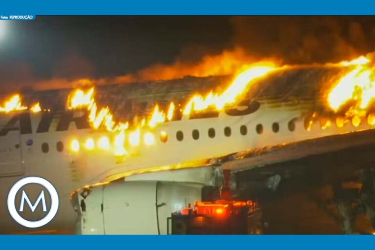 ACIDENTE DE AVIÃO EM AEROPORTO NO JAPÃO