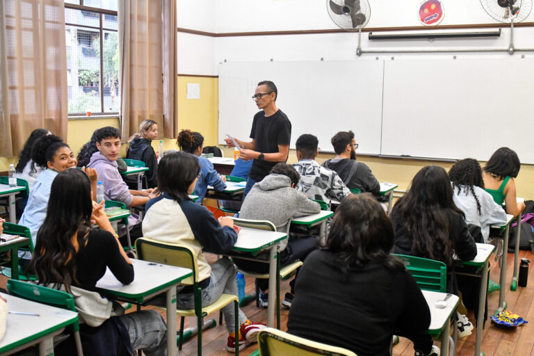 Ensino-Medio_escola-publica
